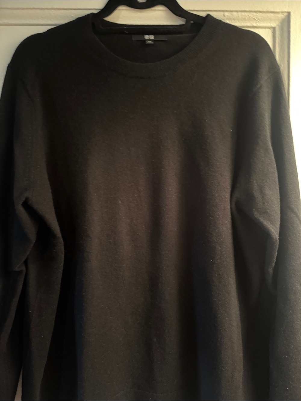 Uniqlo Black Cashmere Crewneck Sweater - Women's Classic Pullover